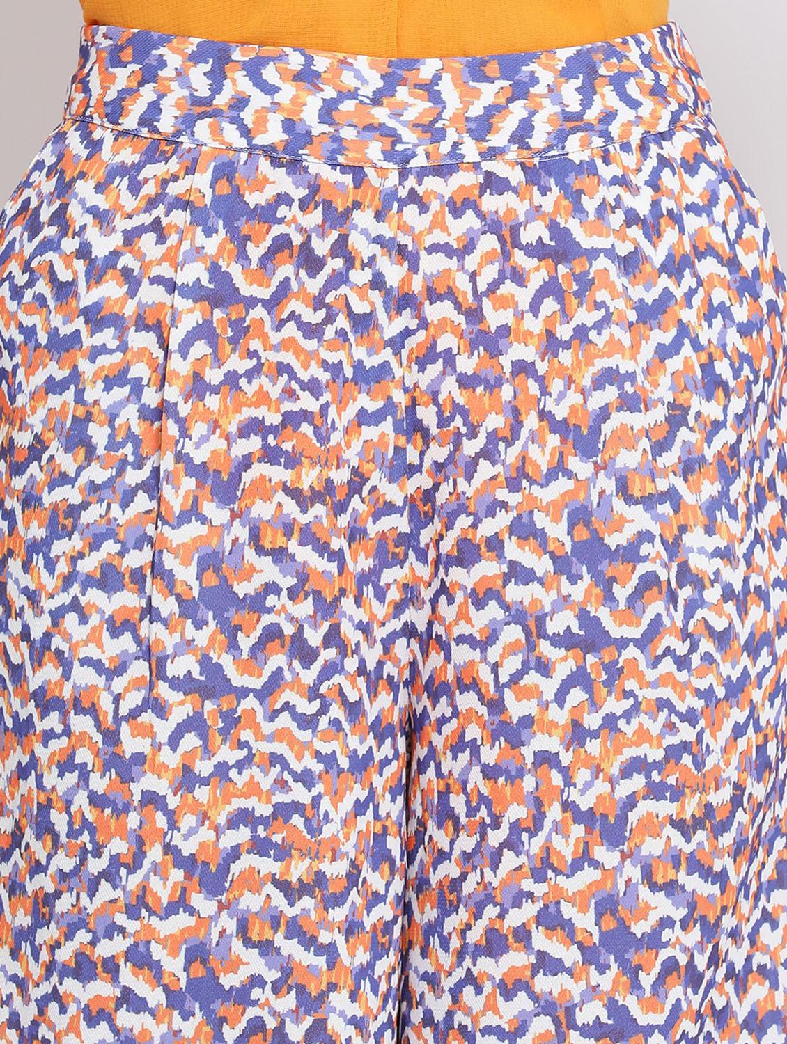 high rise abstract culotte - 16506732 - Standard Image - 4