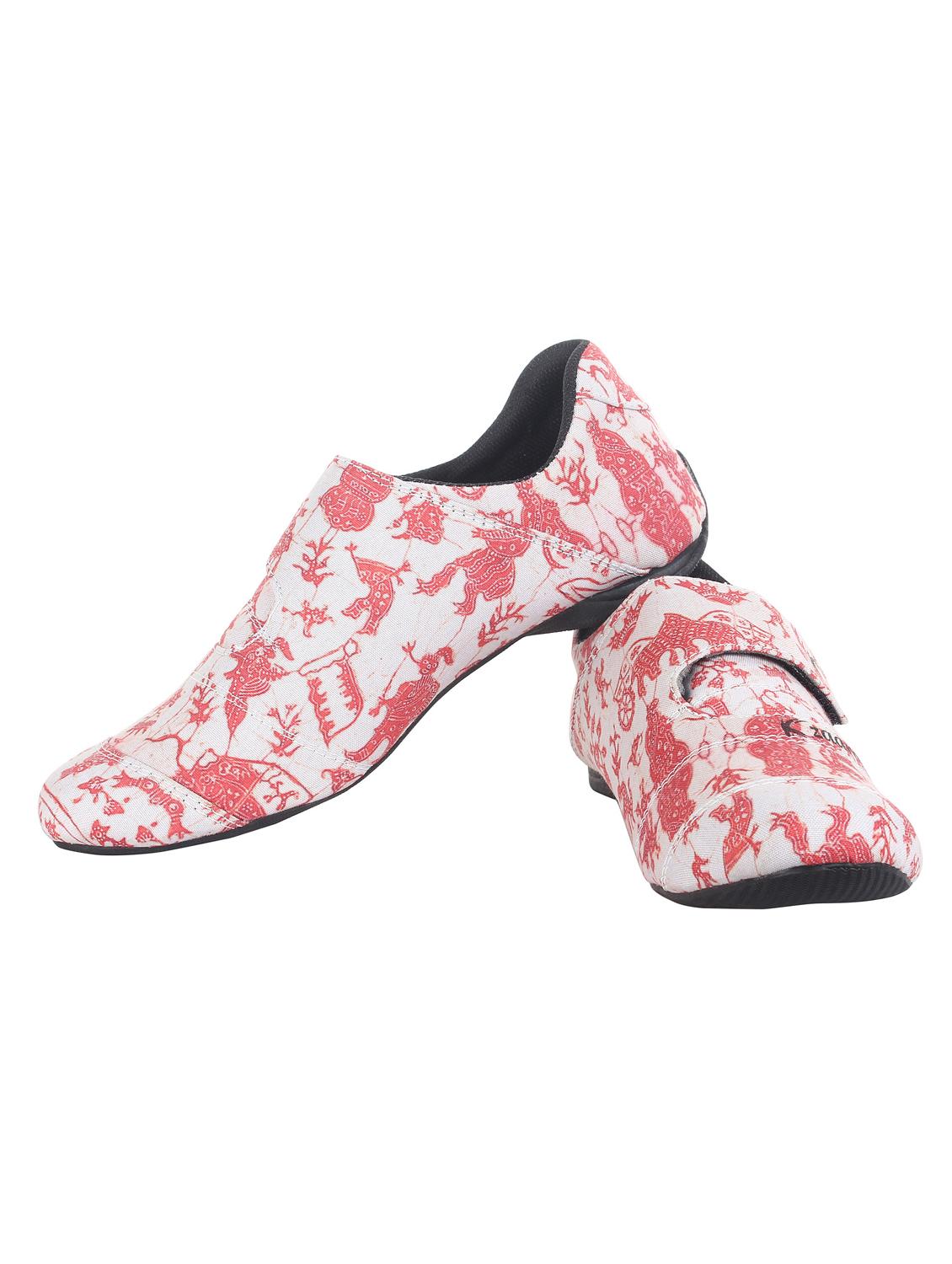 kzaara red canvas slipons - 16518083 -  Standard Image - 1