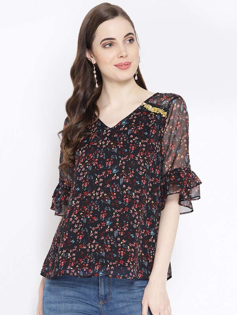 flute sleeved floral top 