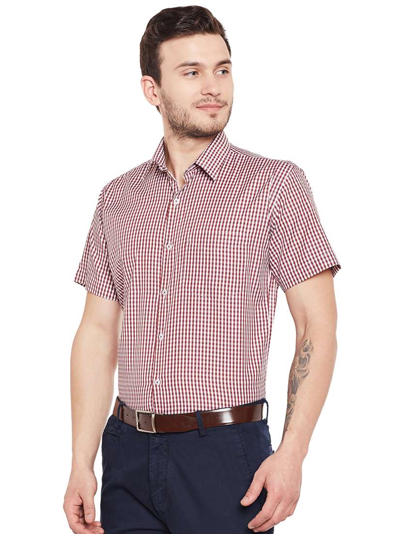 red checkered formal shirt - 16552860 -  Standard Image - 1