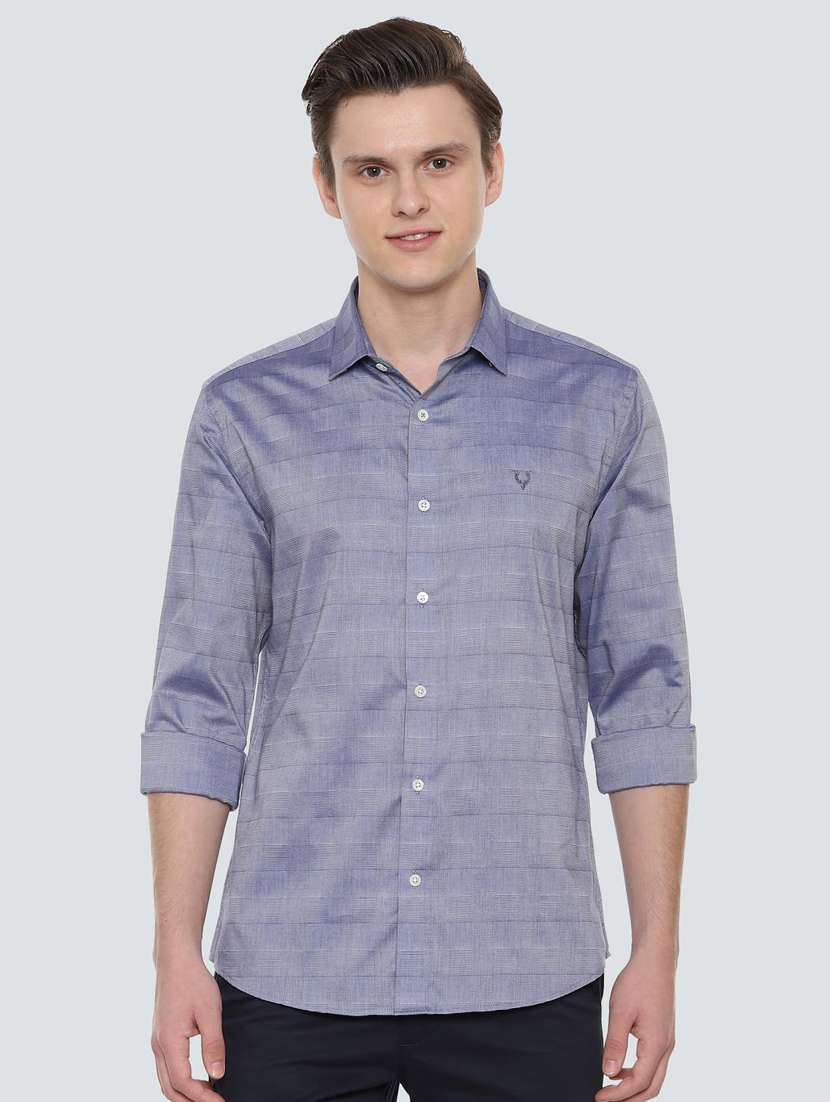 blue checkered casual shirt
