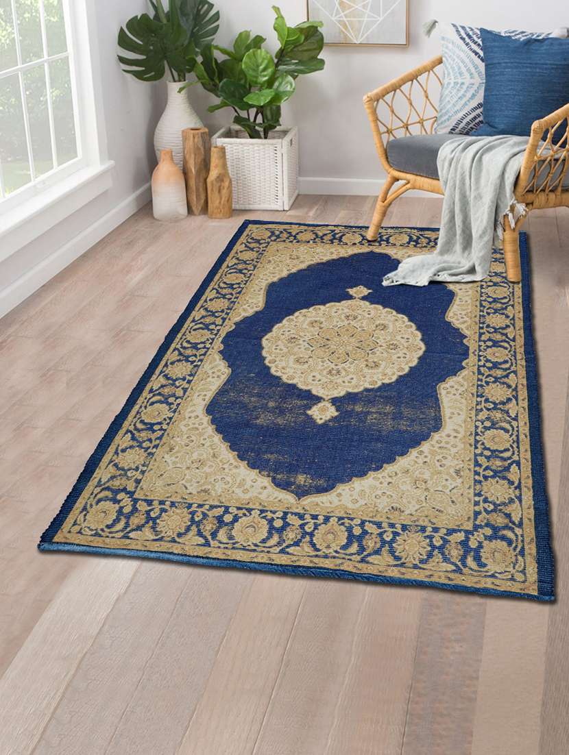 printed multipurpose rug 