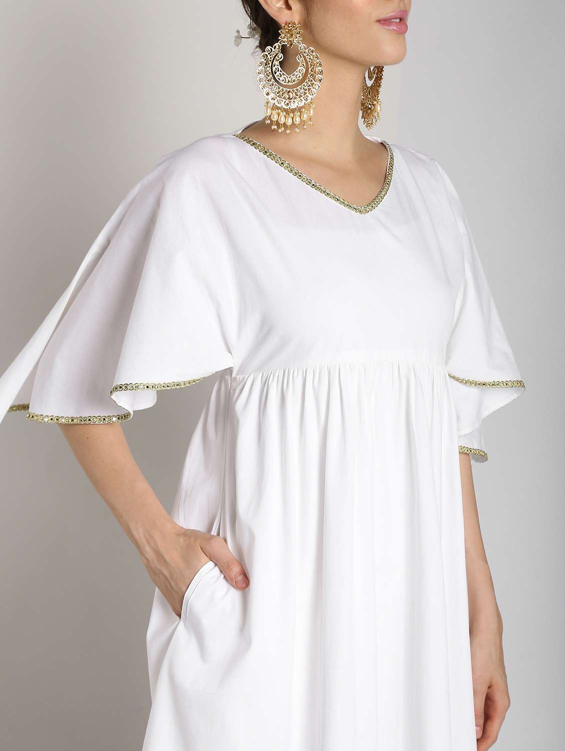 solid flared sleeves kurta - 16568789 -  Standard Image - 4