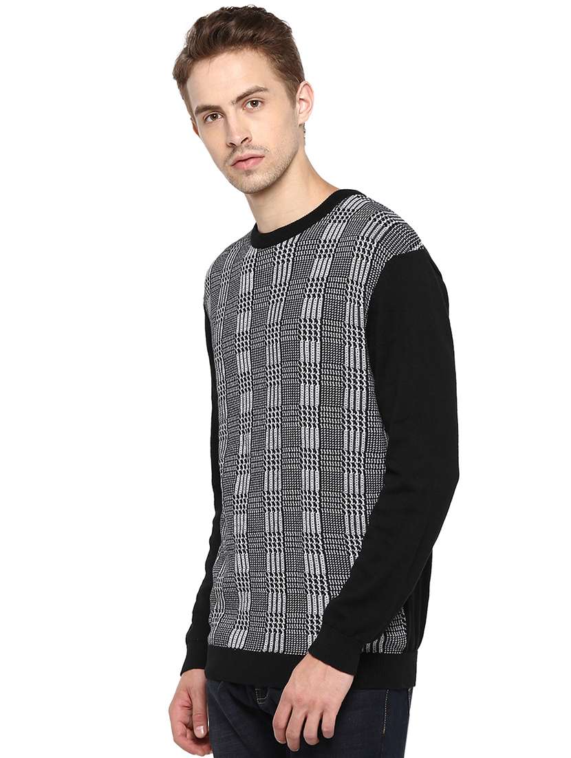 black printed pullover - 16570200 -  Standard Image - 1