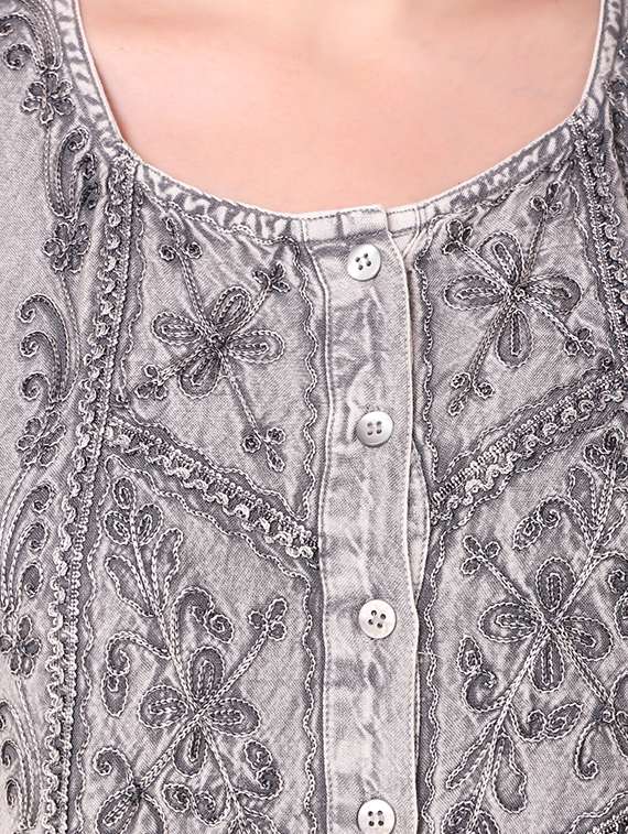lace insert embroidered detail top - 16581529 - Standard Image - 4