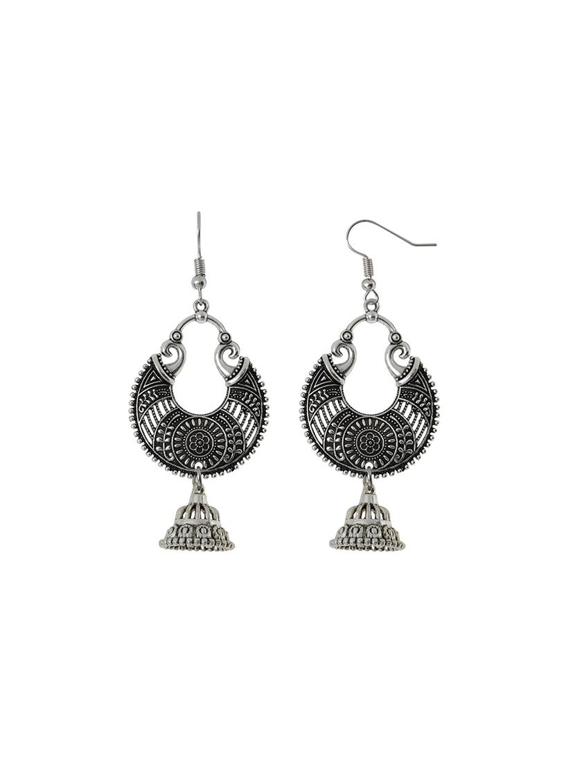 silver metal drop earring - 16585776 -  Standard Image - 1