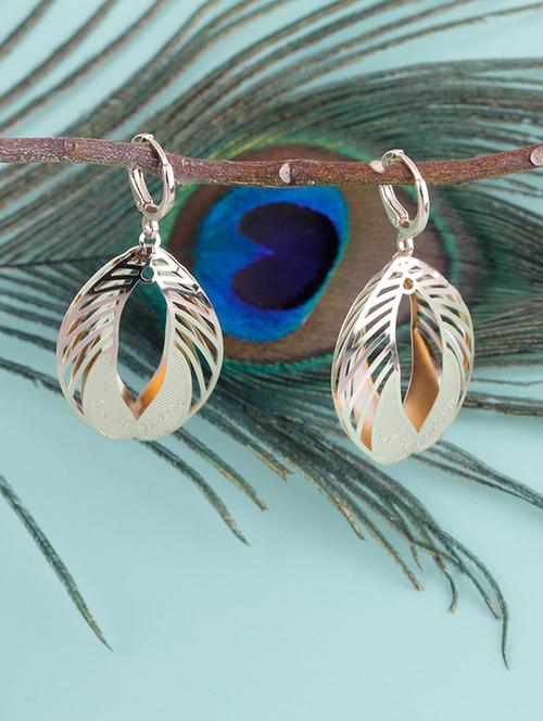 gold metal balli earring - 16585785 - Standard Image - 0