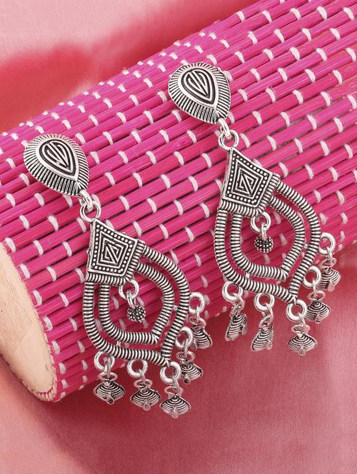 silver metal drop earring - 16596807 - Standard Image - 0