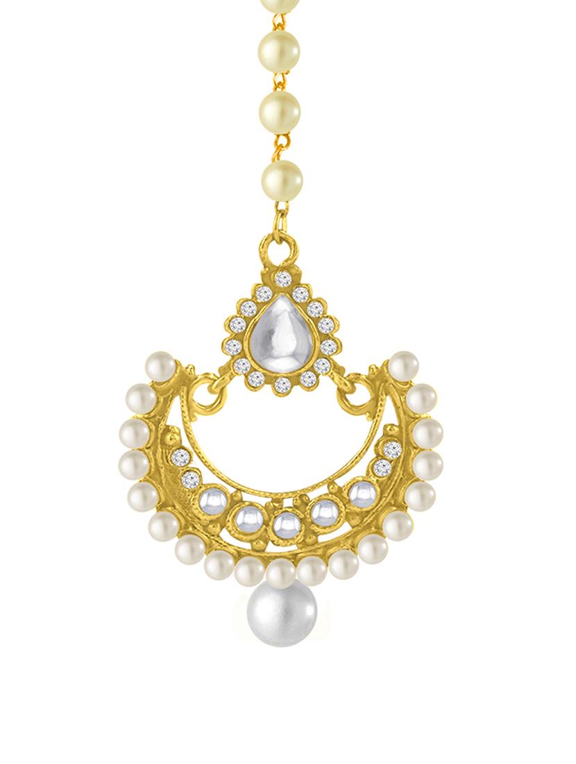 gold metal maang teekas & passa - 16635934 -  Standard Image - 1