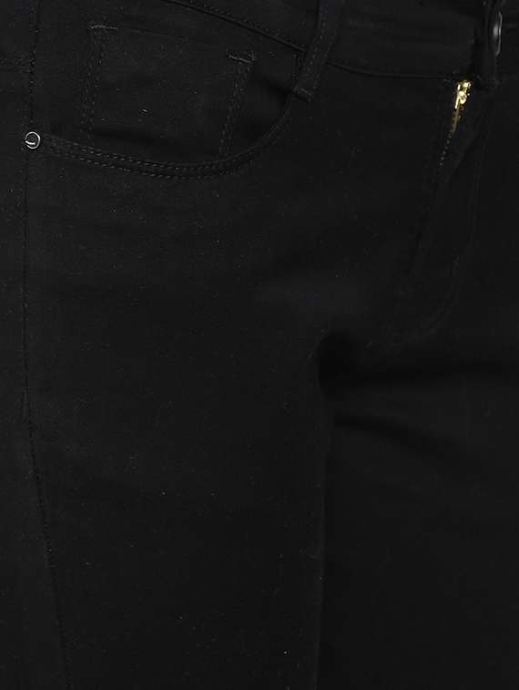 skinny fit cropped jeans  - 16643904 -  Standard Image - 4