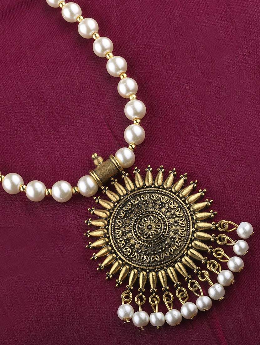 gold brass pendants and earring - 16661201 - Standard Image - 1