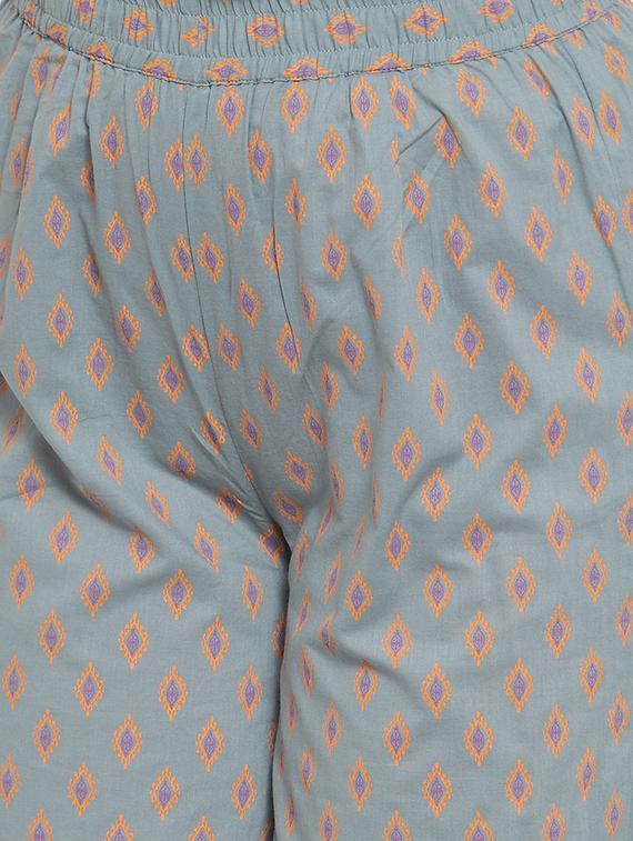 ikat print straight kurta palazzo set - 16666438 - Standard Image - 4