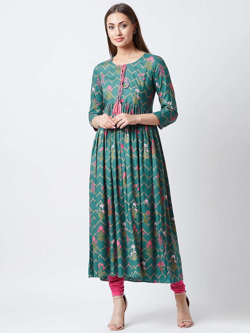 women's flared kurta