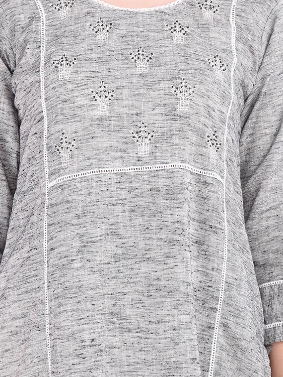 embroidered kurta palazzo suit set - 16677543 - Standard Image - 4
