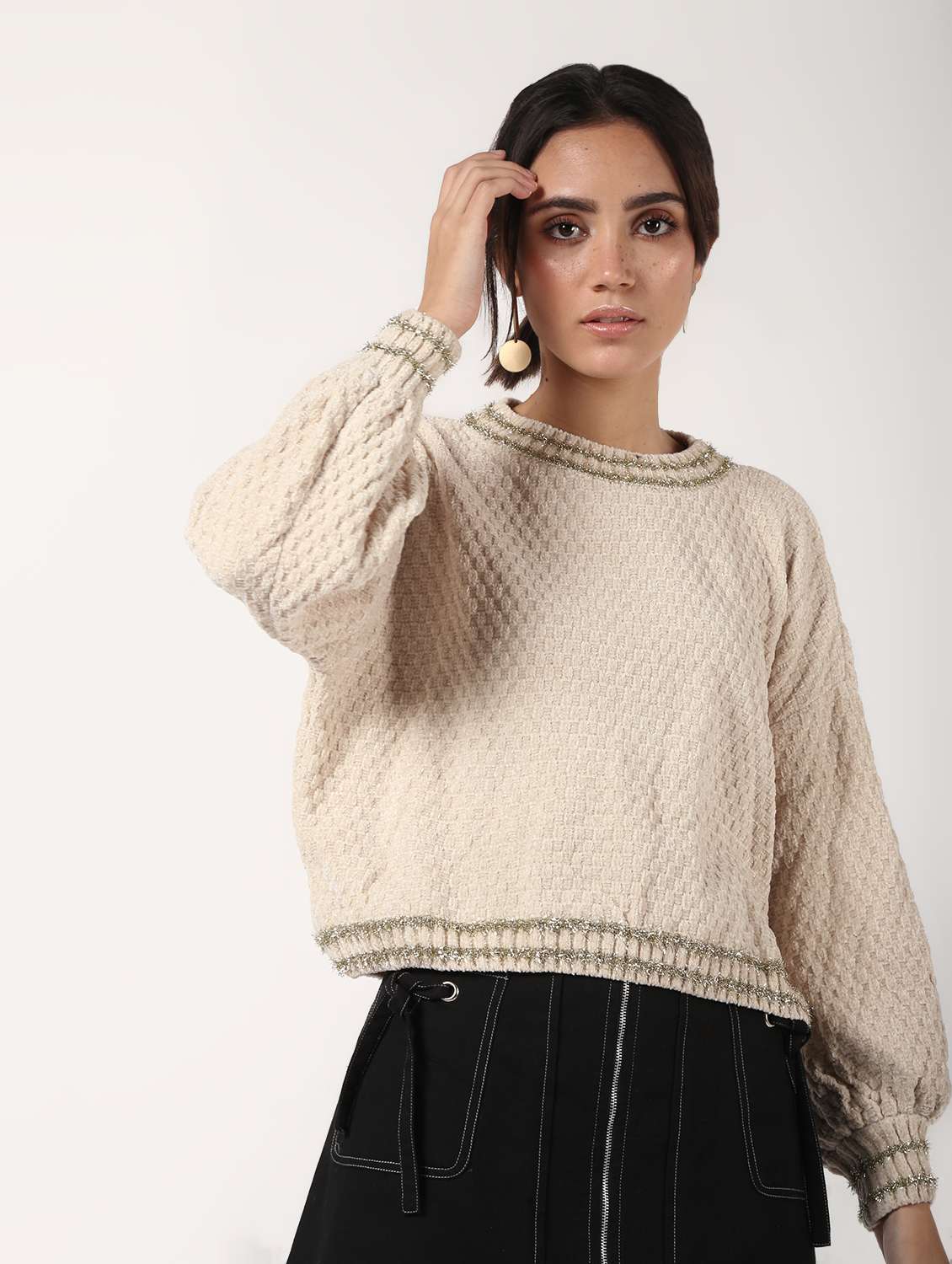 crew  neck long sleeved wool blend pullover