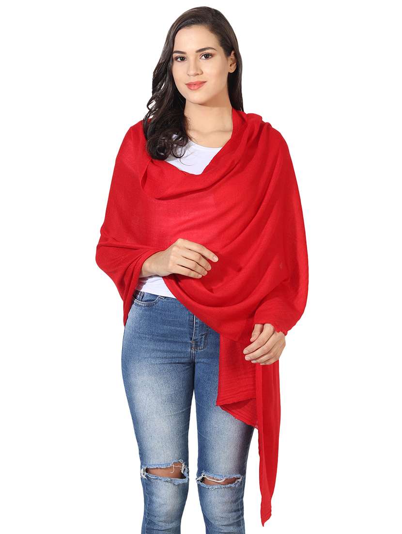 red wool stole