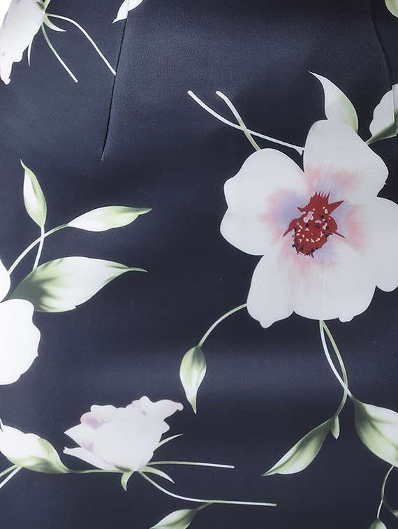 high rise floral pencil skirts  - 16699849 -  Standard Image - 4