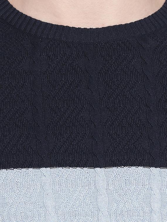 light blue color block pullover - 16713991 - Standard Image - 4