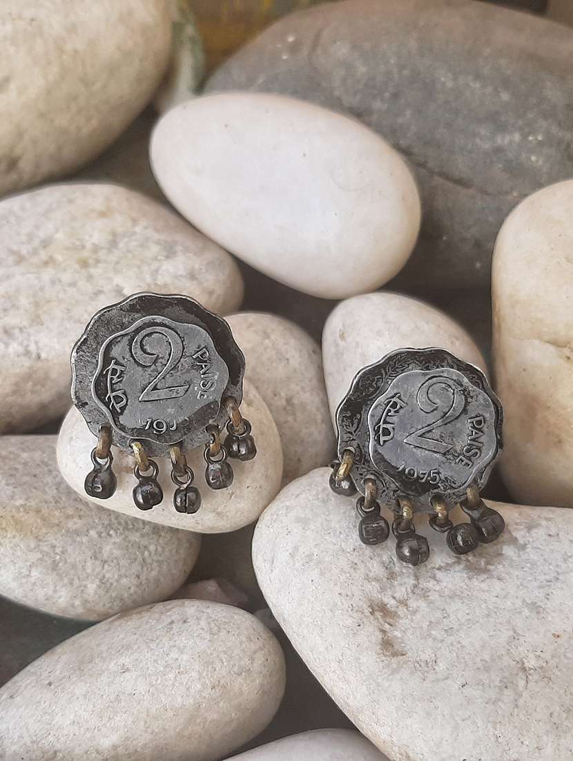 silver brass studs earring