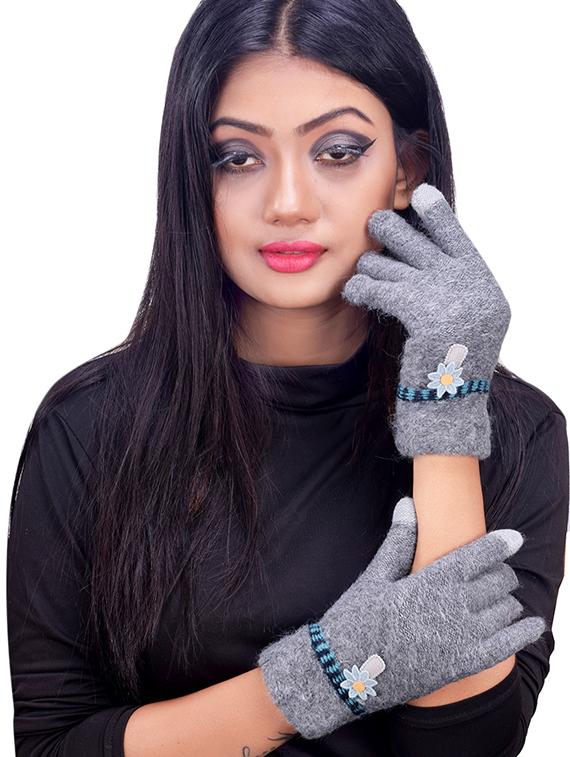grey wool glove - 16751370 - Standard Image - 1