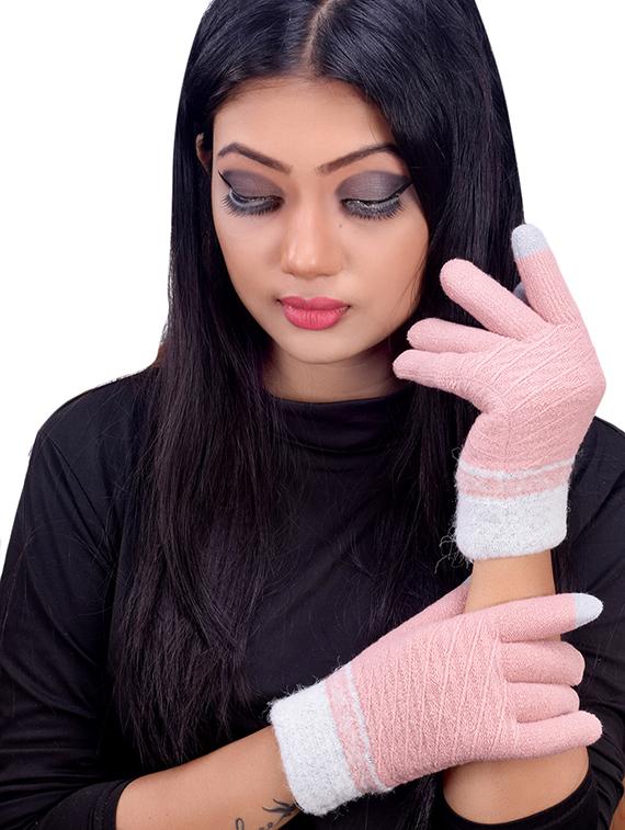 pink wool gloves - 16751393 -  Standard Image - 1