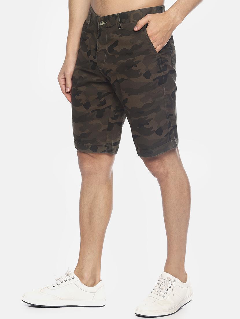 green camouflage printed shorts - 16762306 -  Standard Image - 1