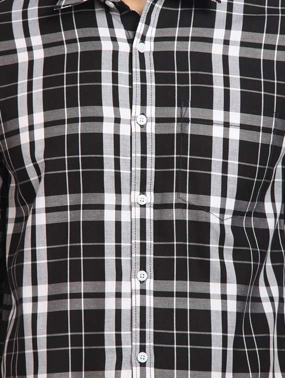 mens checks casual shirt - 16773418 - Standard Image - 4