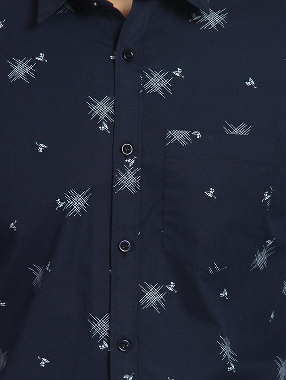 mens printed casual shirt - 16773430 - Standard Image - 4