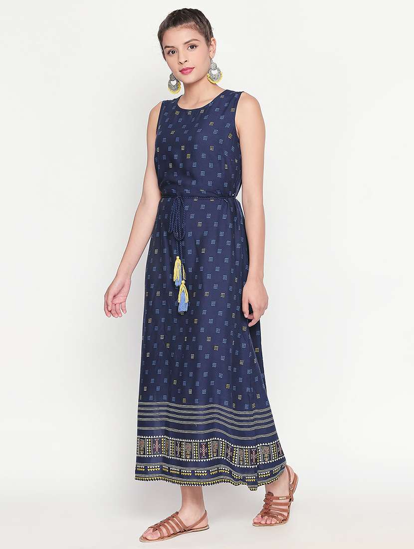 chinese dress ladies Amazon.in: Akkriti Dresses By Pantaloons