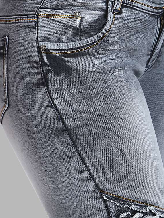 high rise frayed hem jeans - 16783513 - Standard Image - 4