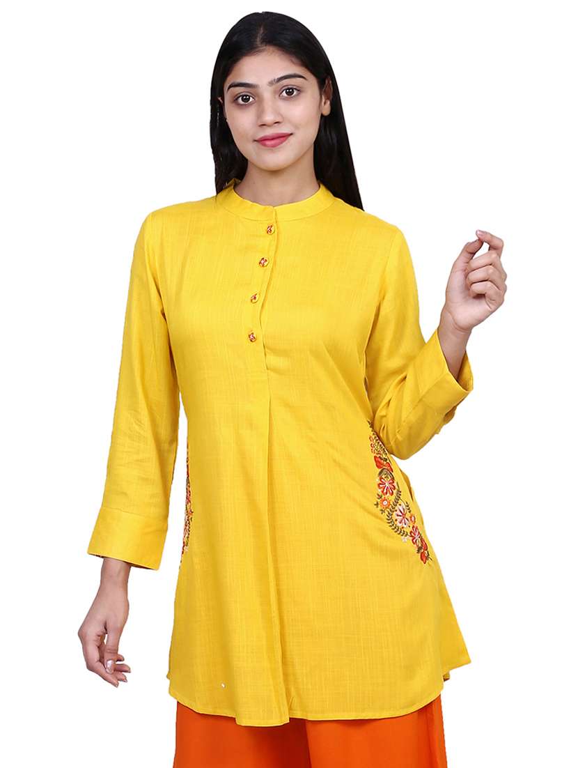 embroidered a-line kurta 