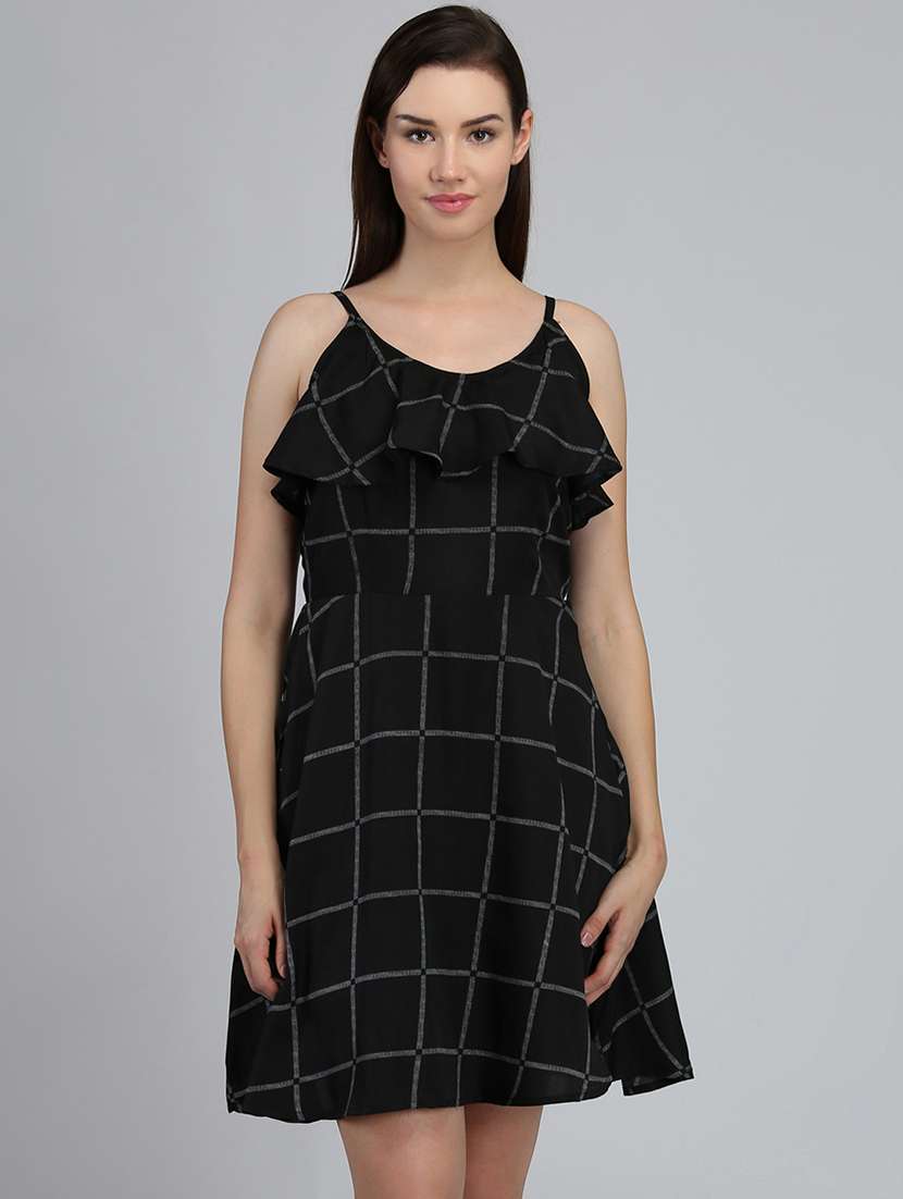 women's shift self design dress
