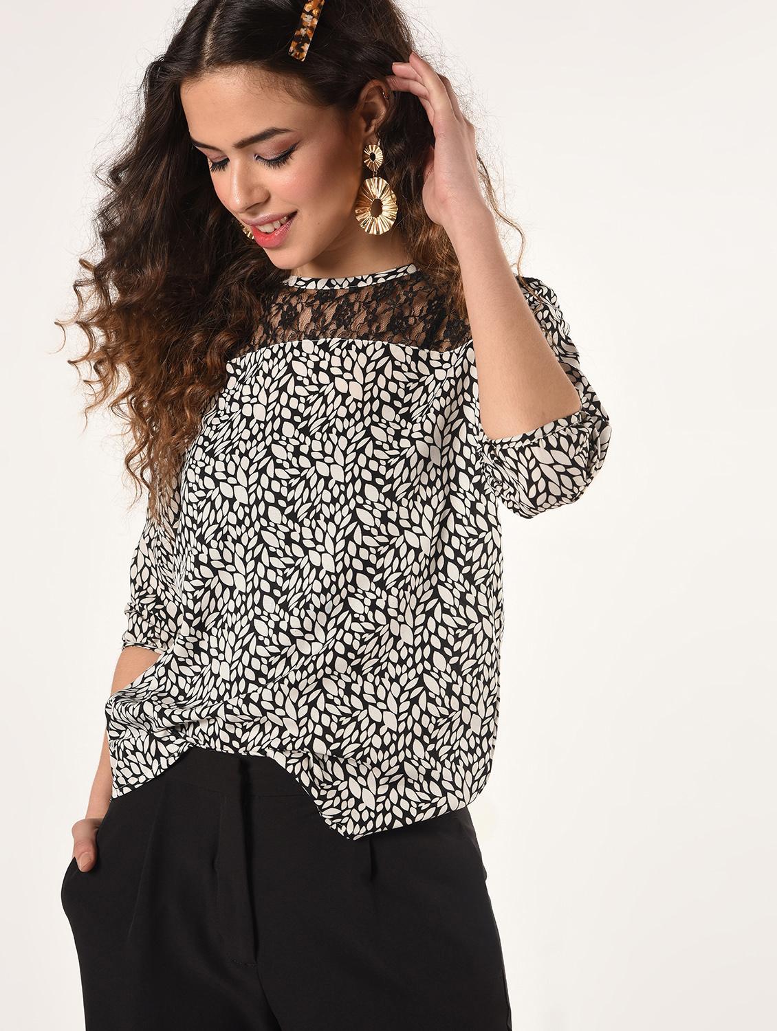 women's straight round neck top - 16802337 - Zoom Image - 0