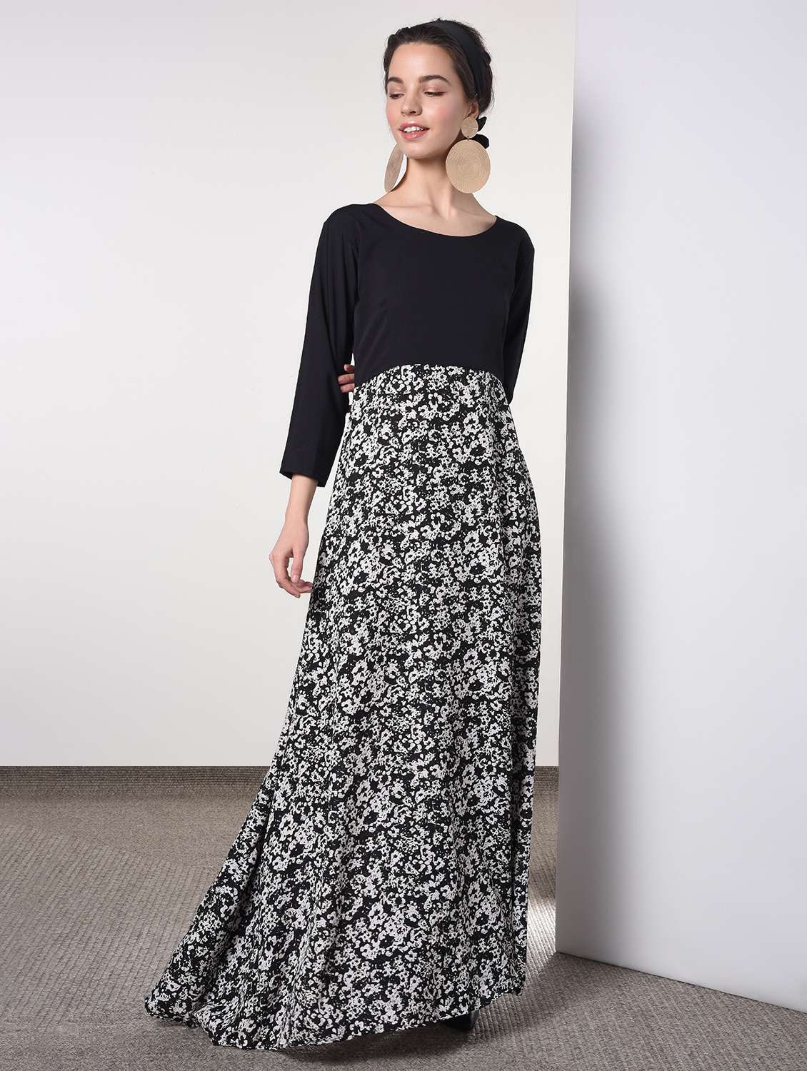round neck printed maxi dress 