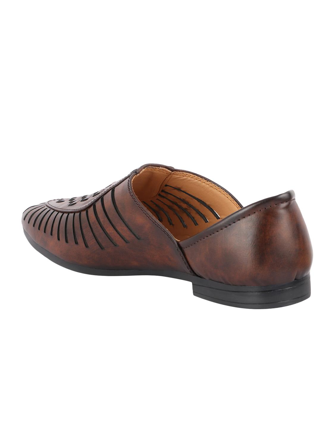 brown leatherette slip on jutis - 16825348 - Standard Image - 1