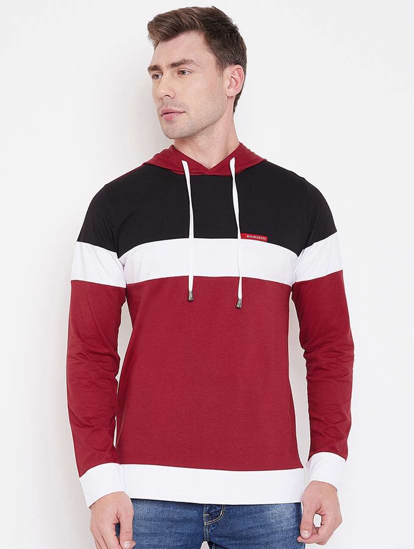 maroon color block t-shirt