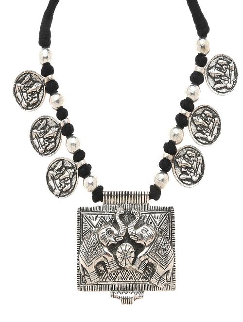 silver metal long necklace - 16829885 -  Standard Image - 0