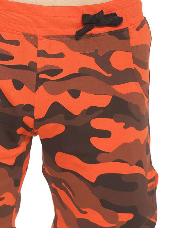 orange camouflage print shorts - 16830916 - Standard Image - 4