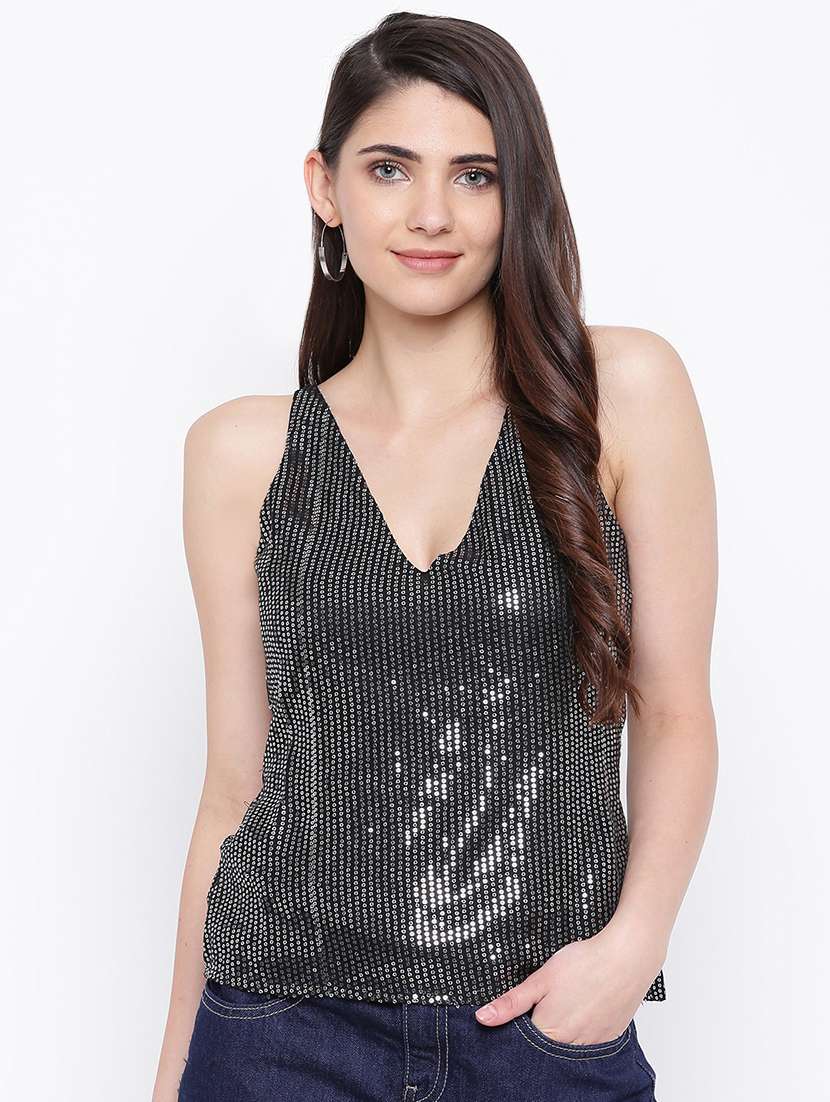 women's straight v neck top