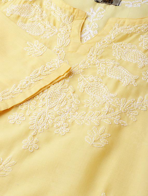 hand-embroidered yellow chikankari kurti - 16847878 - Standard Image - 4