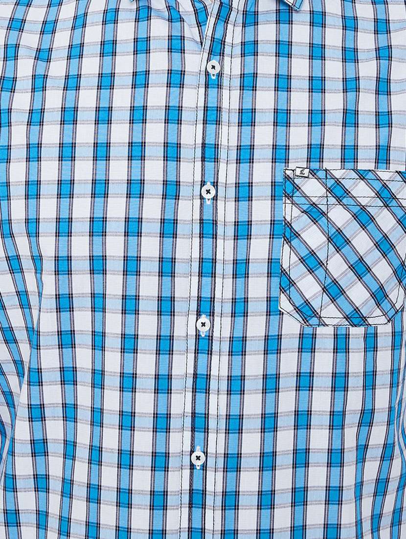 light blue checkered casual shirt - 16865310 -  Standard Image - 4