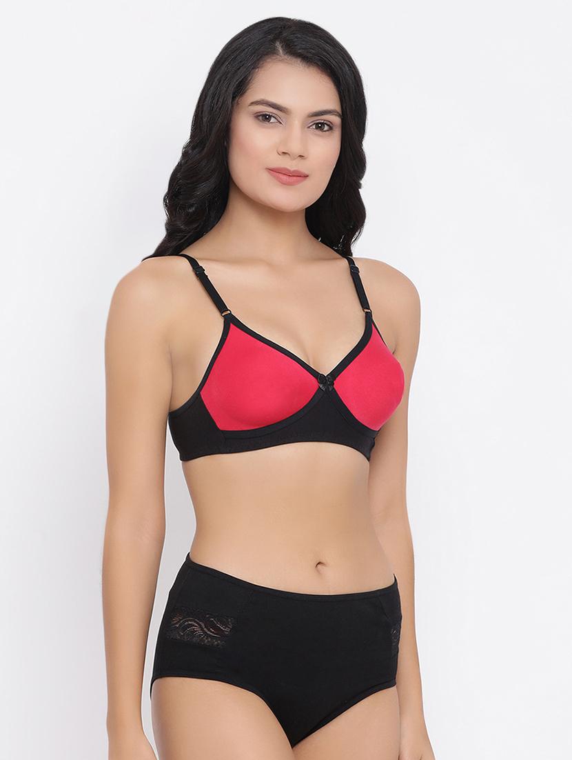 bow patch t-shirt bra and hipster panty set  - 16879483 -  Standard Image - 1