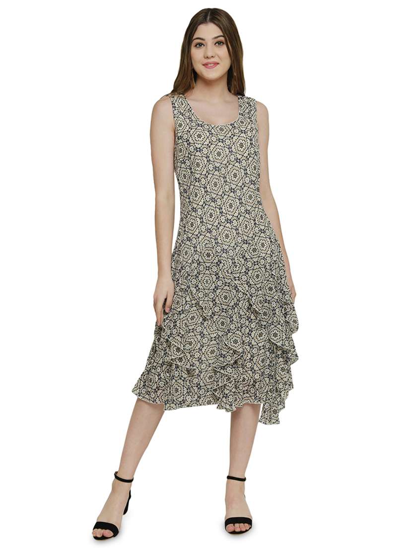 scoop neck ruffled fit & flare dress