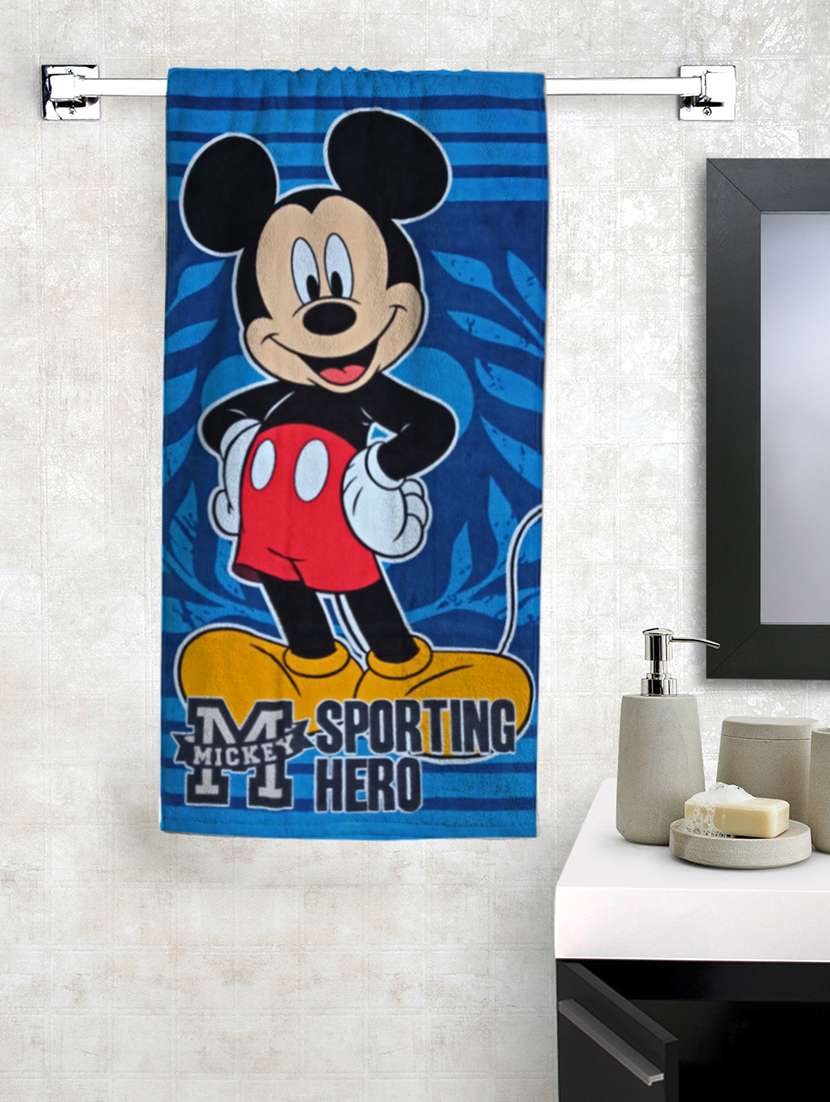   mickey mouse bath towel  