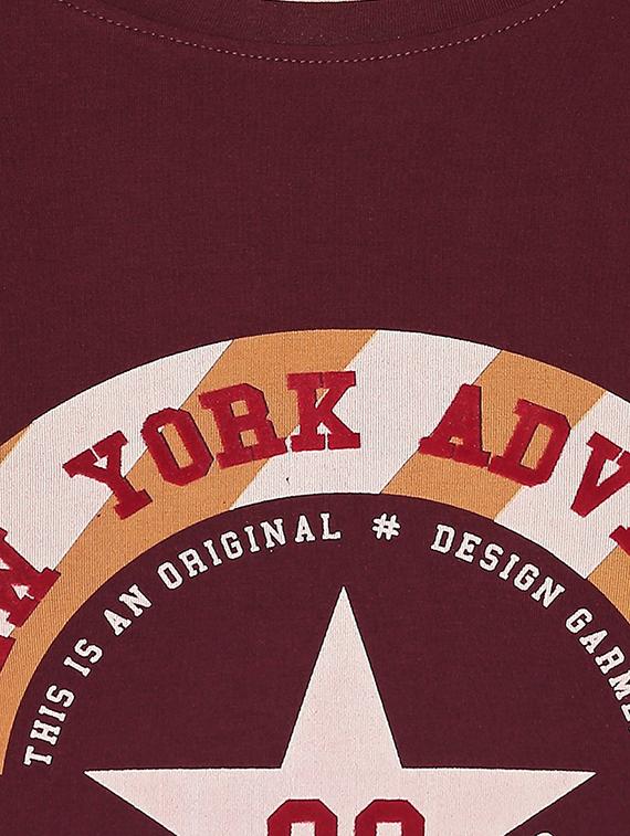 maroon chest print t-shirt - 16907856 - Standard Image - 4