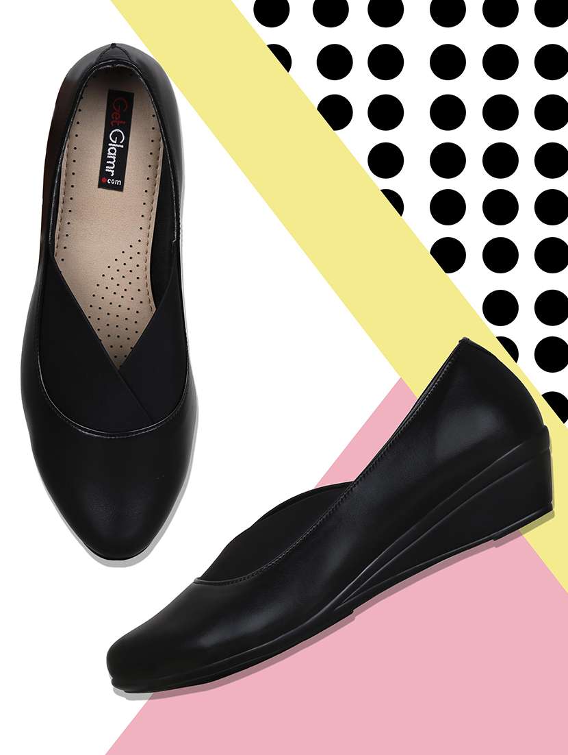 black slip on pumps