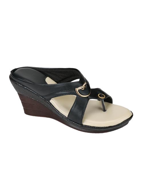 black toe separator wedges - 16944194 - Standard Image - 0