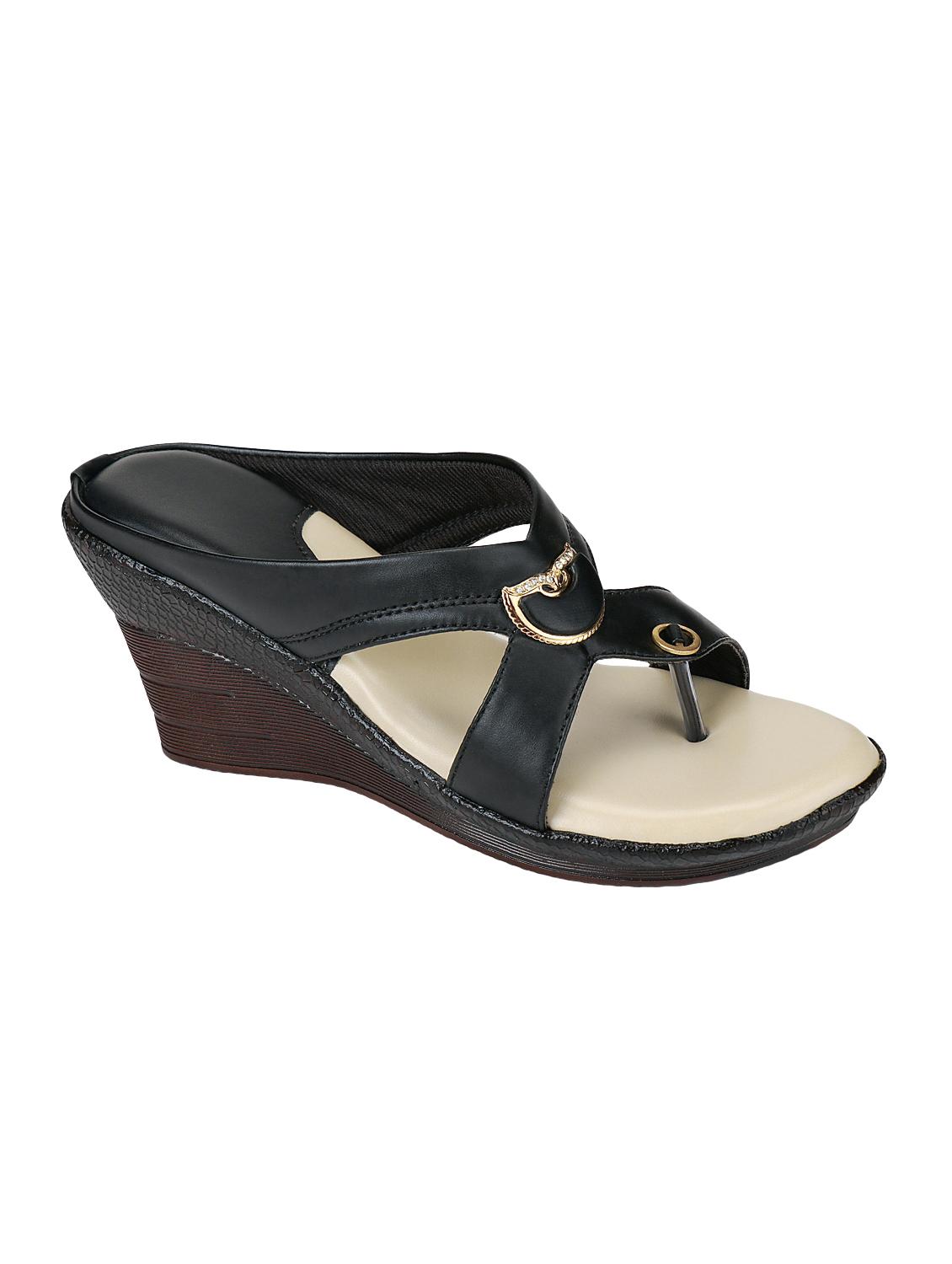 black toe separator wedges - 16944194 - Zoom Image - 0
