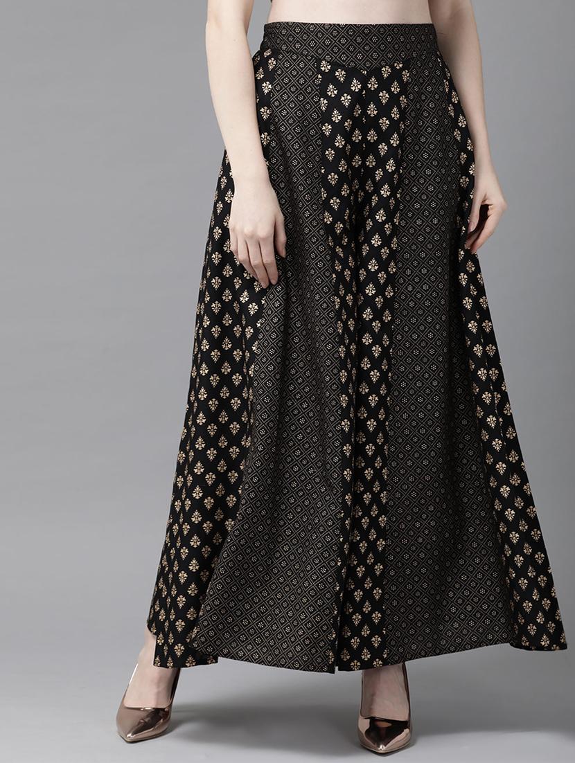 foil print flared palazzo - 16953159 - Zoom Image - 0