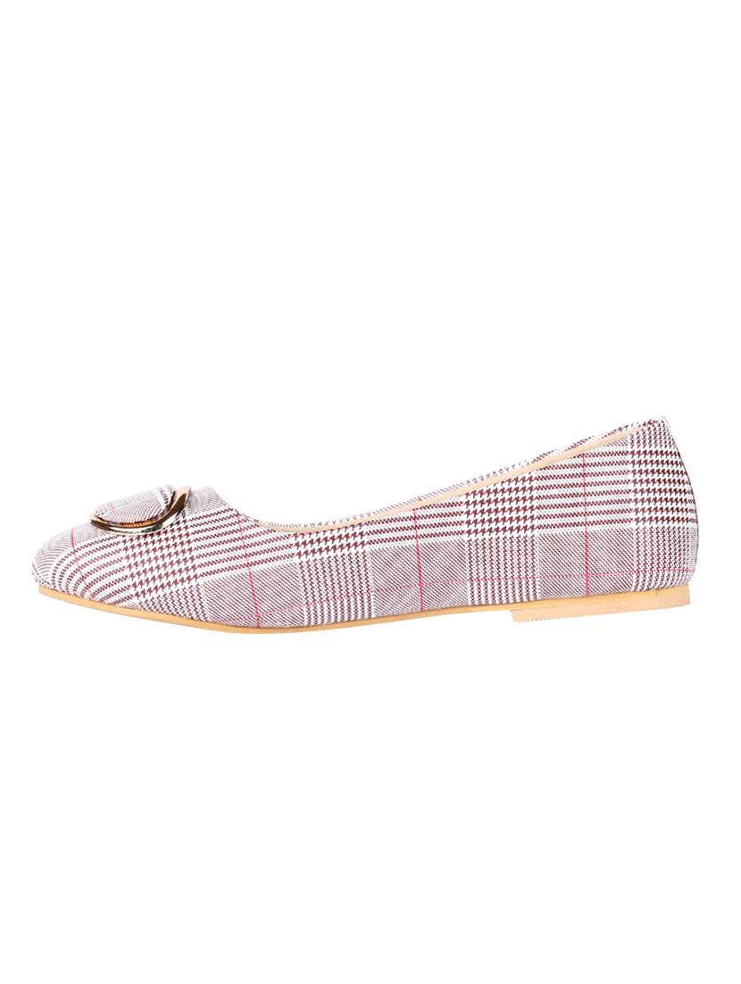 pink slip on ballerinas - 16981168 - Standard Image - 1